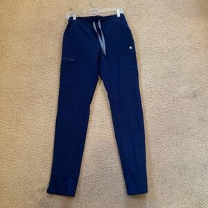 Figs size xs straight leg navy